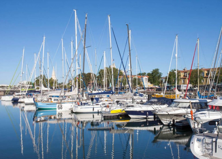 hotel port de plaisance