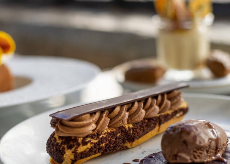 Eclair au chocolat