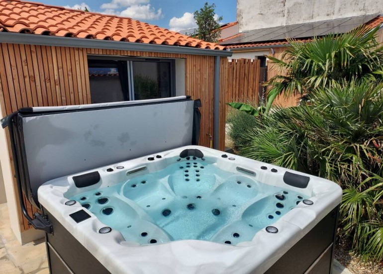 Jacuzzi / SPA de Massage