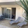 Studio en RDC avec terrasse et jardin clos